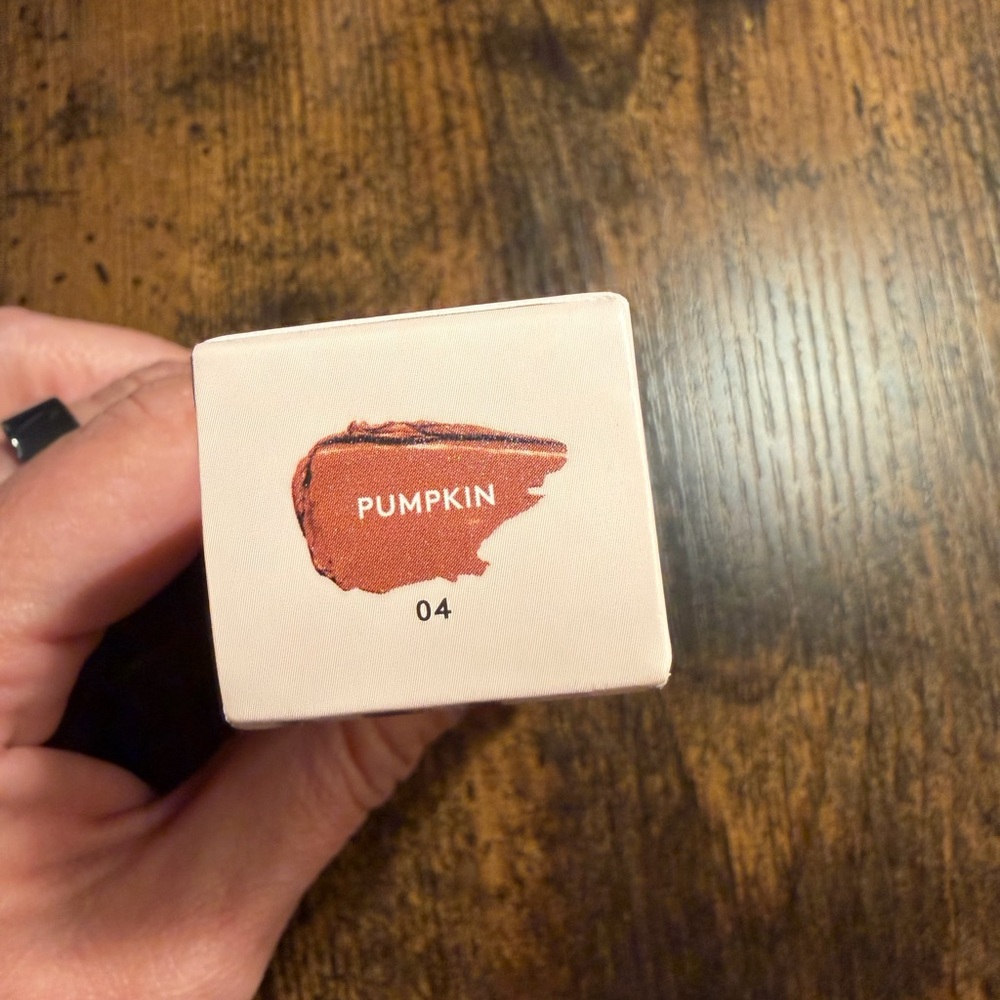 Fenty Beauty Match Stix Correcting Skinstick Pumpkin 04 NIB - Picture 2 of 3